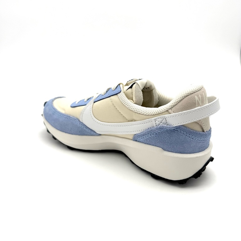NWT NIB New Nike Women’s WAFFLE DEBUT Shoes Walking Running Tennis Size 6 - Picture 5 of 9